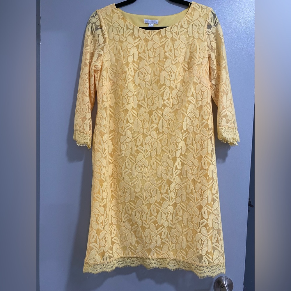 3/4 Lace Midi Dress